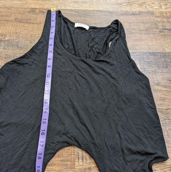 Aritzia Babaton Jeronimo Tank top - Picture 9 of 9